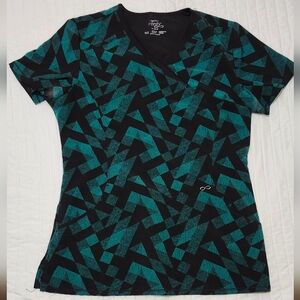 Infinity scrub top. Women's small